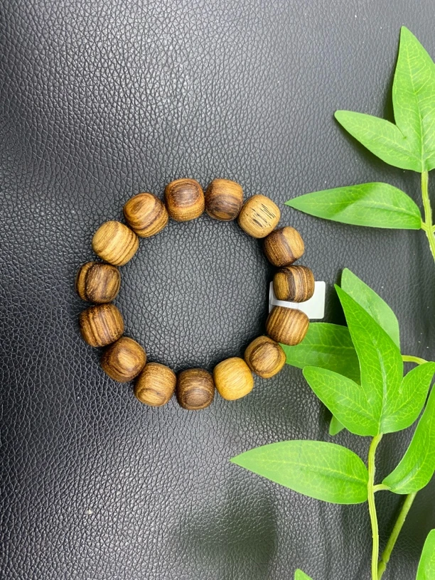 054号文玩成品手串