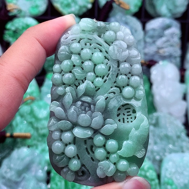 翡翠未镶嵌吊坠(不含链)