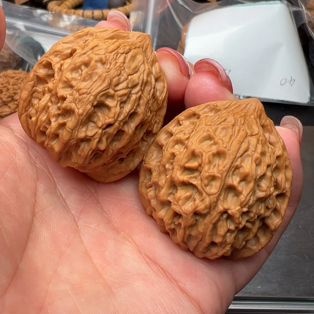 文玩核桃把件金牛37