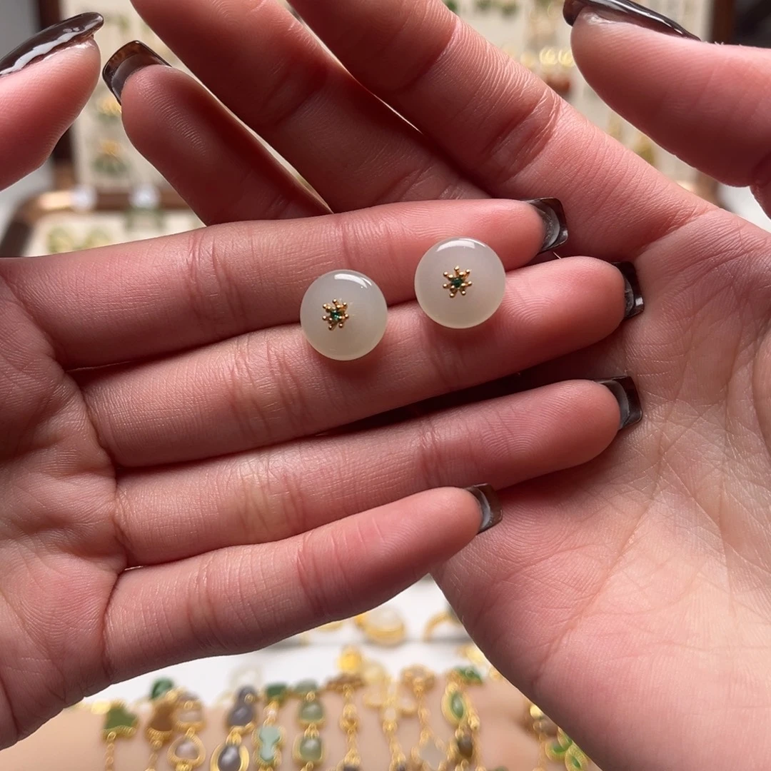 和田玉银S925镀金镶嵌耳坠