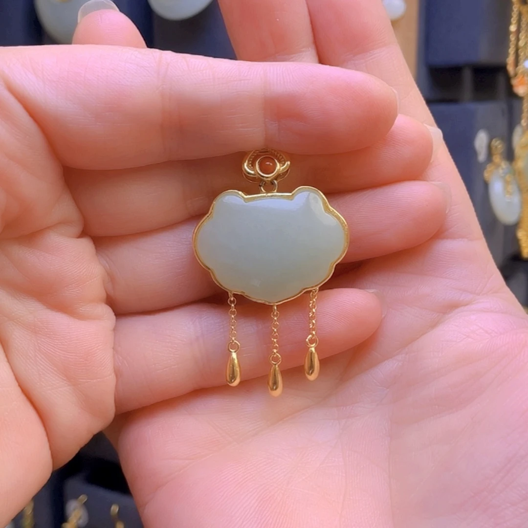 和田玉颈饰银S925镀金镶嵌