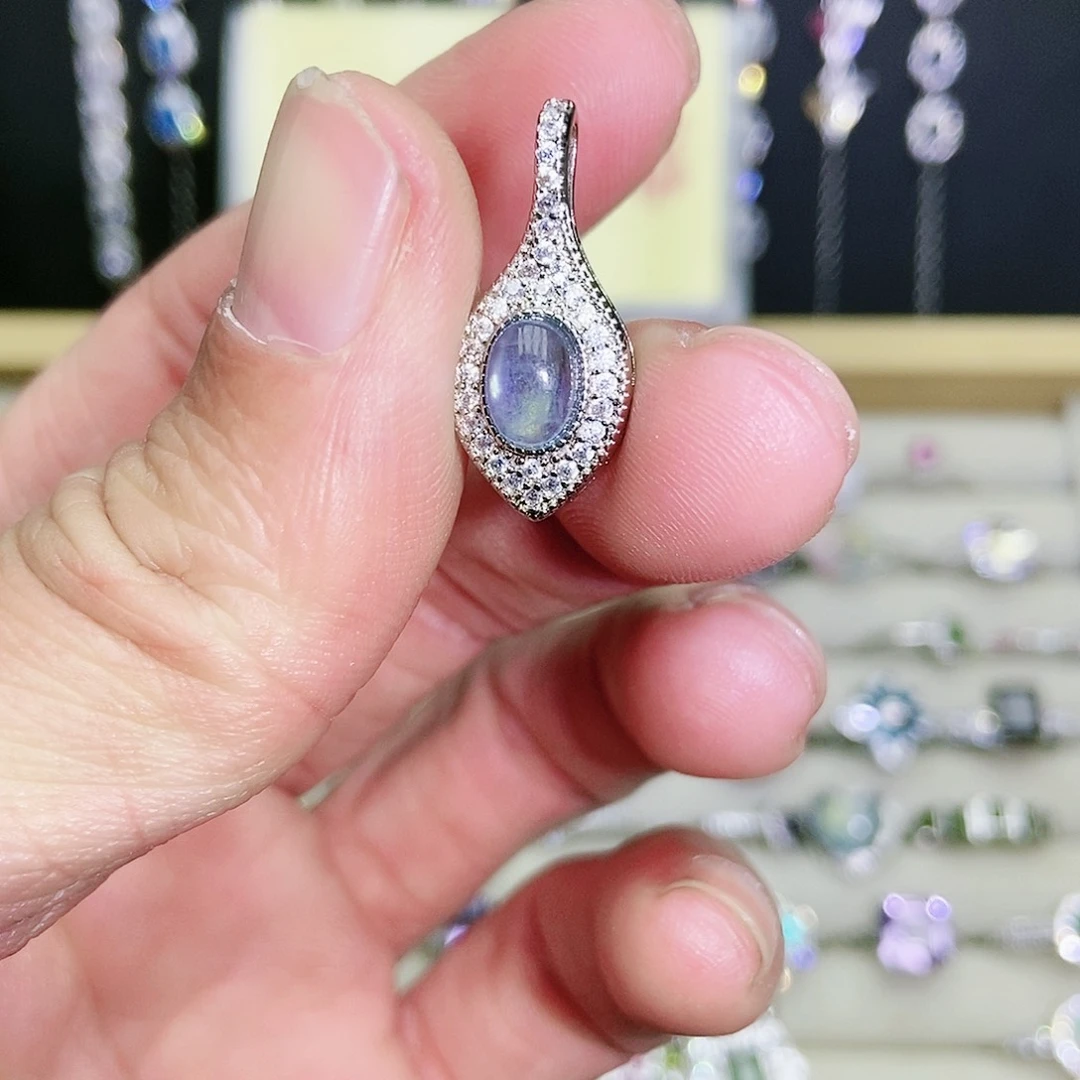 【闪购商品】未镶嵌吊坠(不含链)海蓝宝石