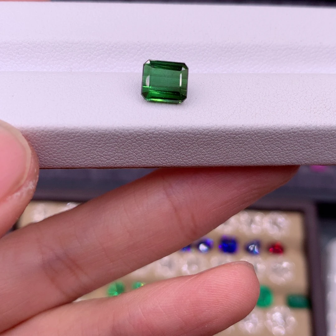 碧玺珠宝半成品未镶嵌