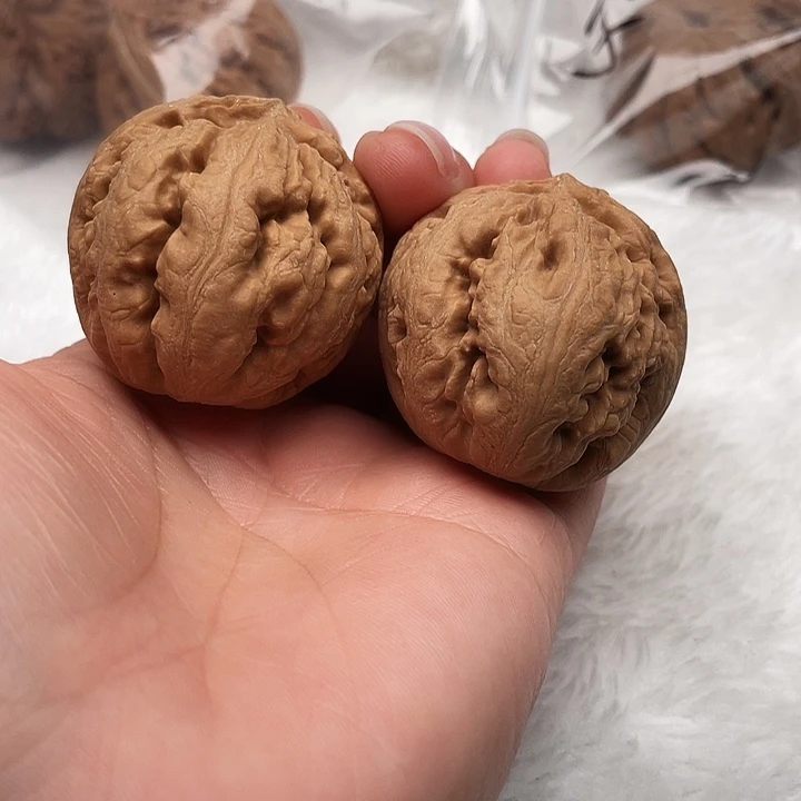 霸王龙文玩核桃38