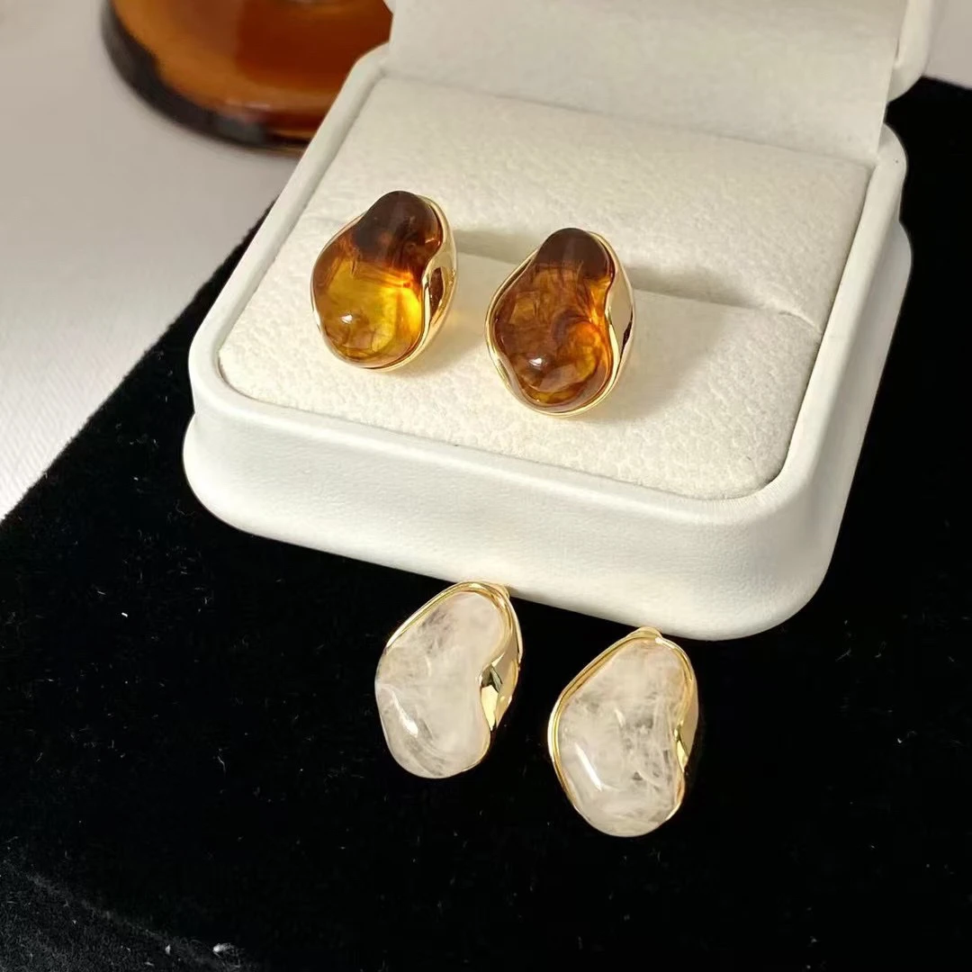 铜合金树脂耳饰 高级感美拉德咖色耳环复古耳钉新款小众百搭耳饰