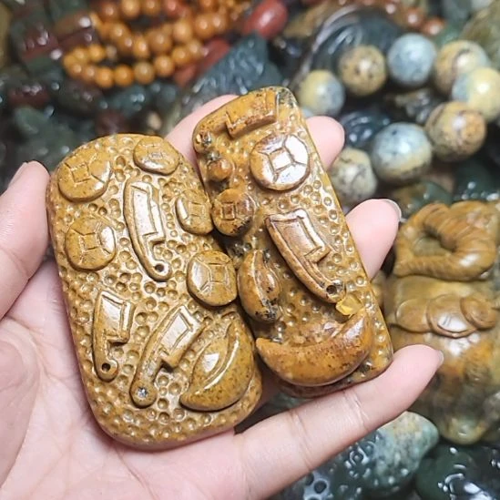 岫岩河磨玉（透闪石质玉）未镶嵌挂件