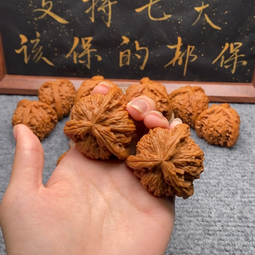 【闪购商品】吊坠文玩核桃.***o