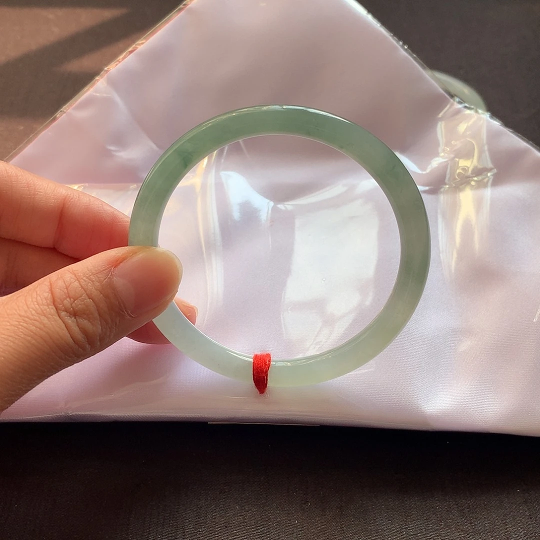 翡翠未镶嵌手镯55