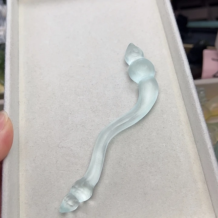 蛇纹石玉未镶嵌发簪