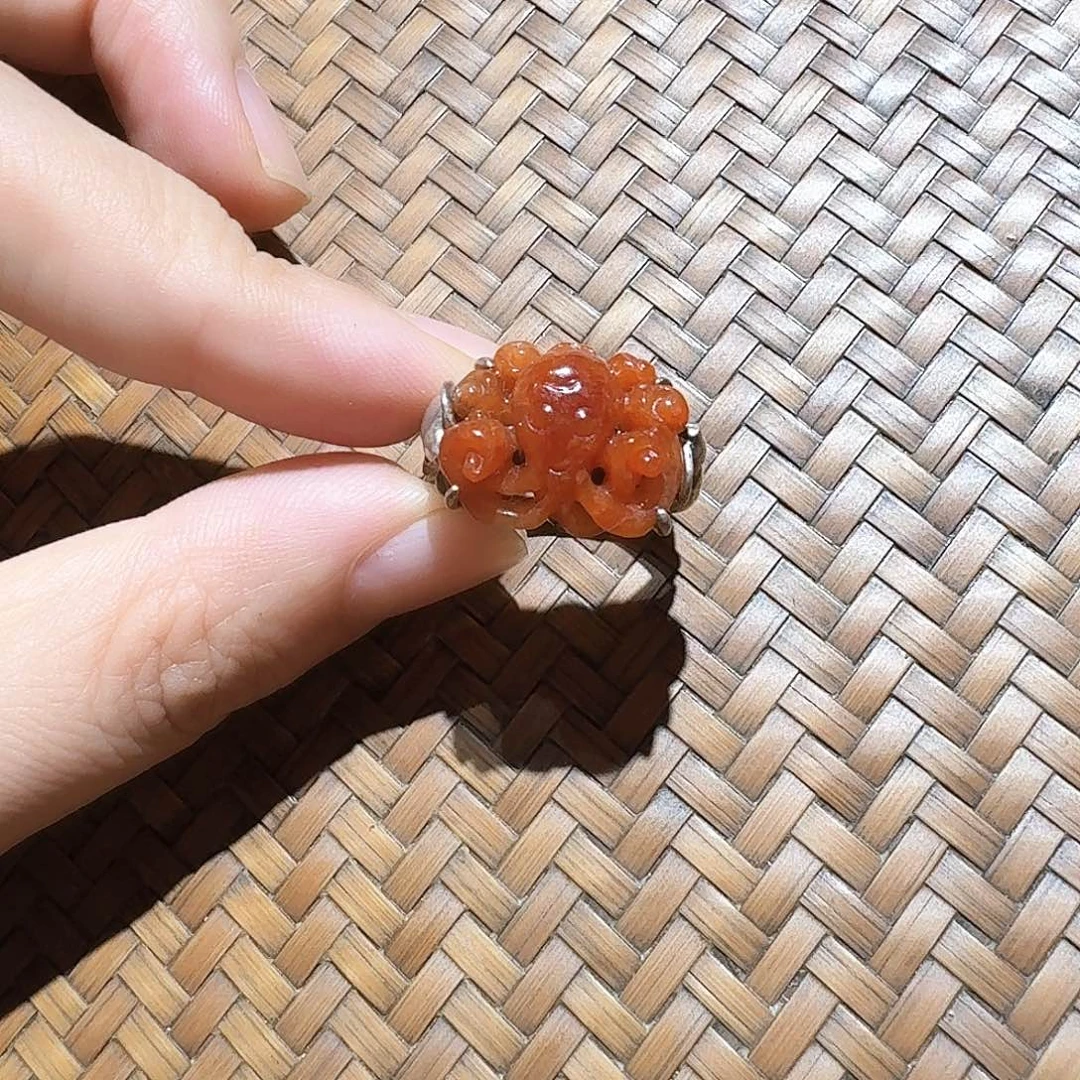 翡翠戒指银S925镶嵌个性十足