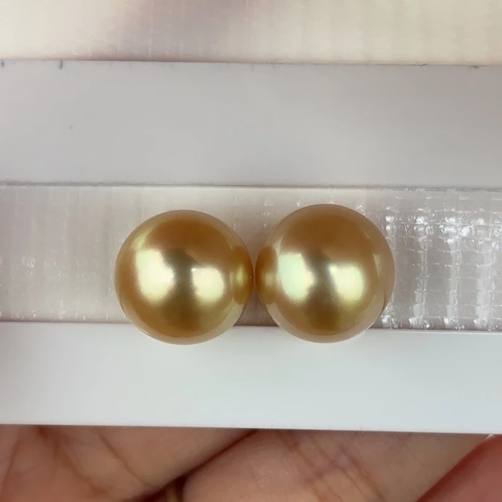 定制海水珍珠未镶嵌裸珠13-14mm金珠两颗