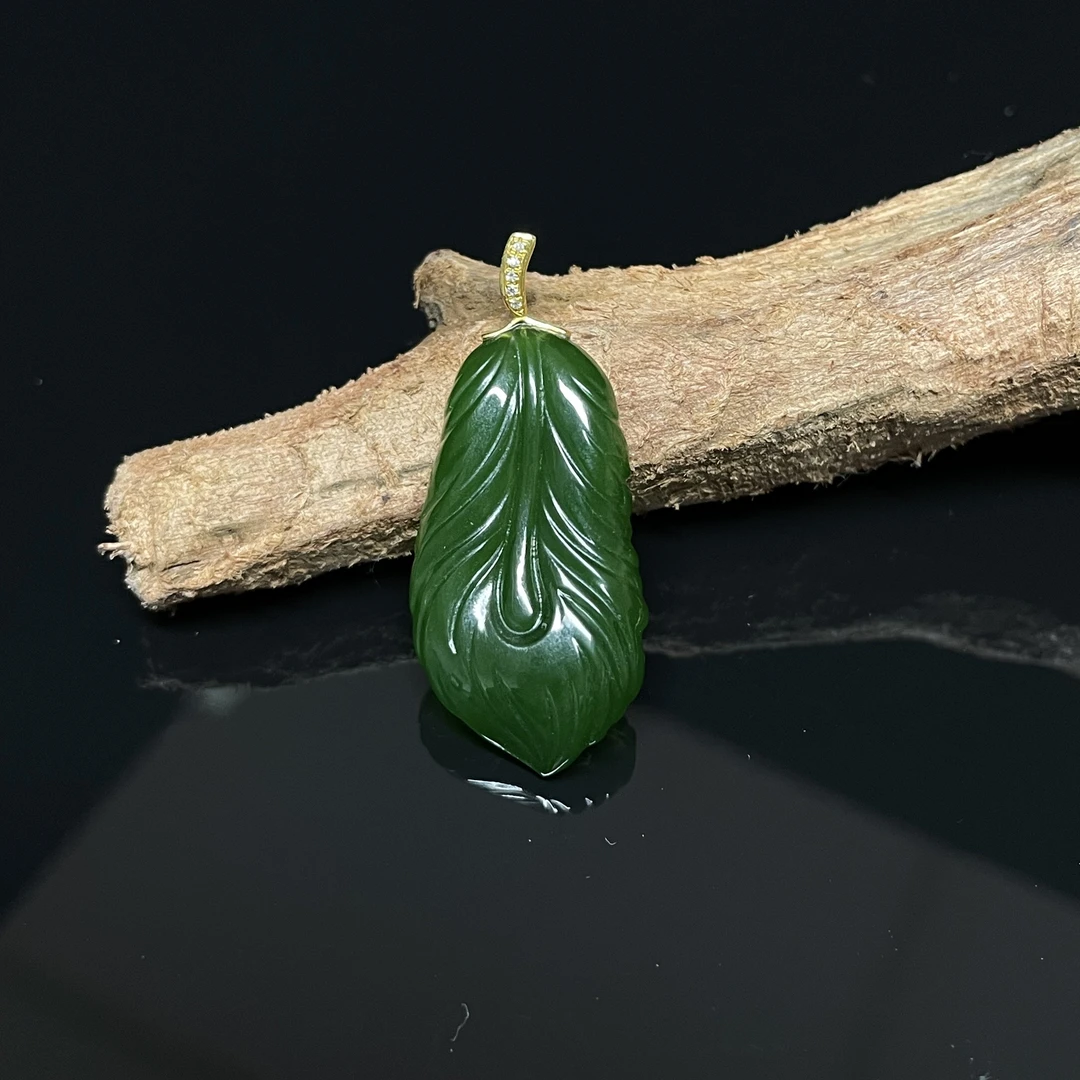 【润家玉】和田玉18K金镶羽毛吊坠挂件多样性发其一 R9-015