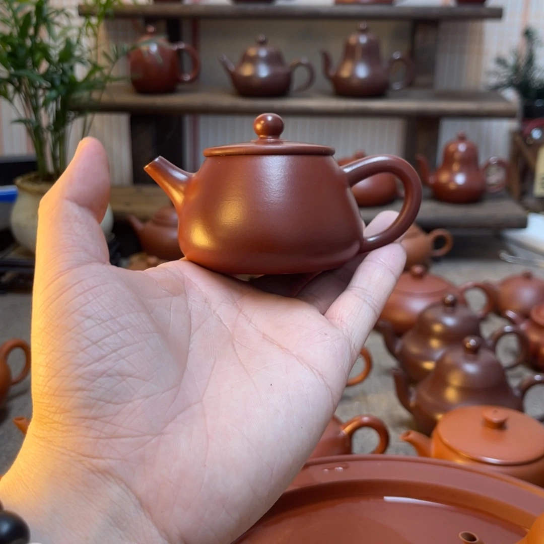 "****潮州手拉壶。    石瓢。