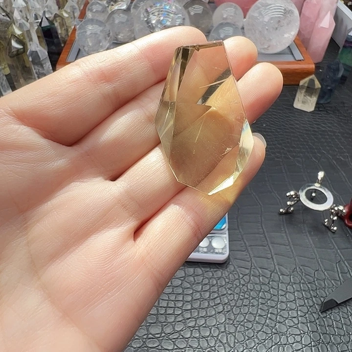 未镶嵌珠宝半成品水晶158