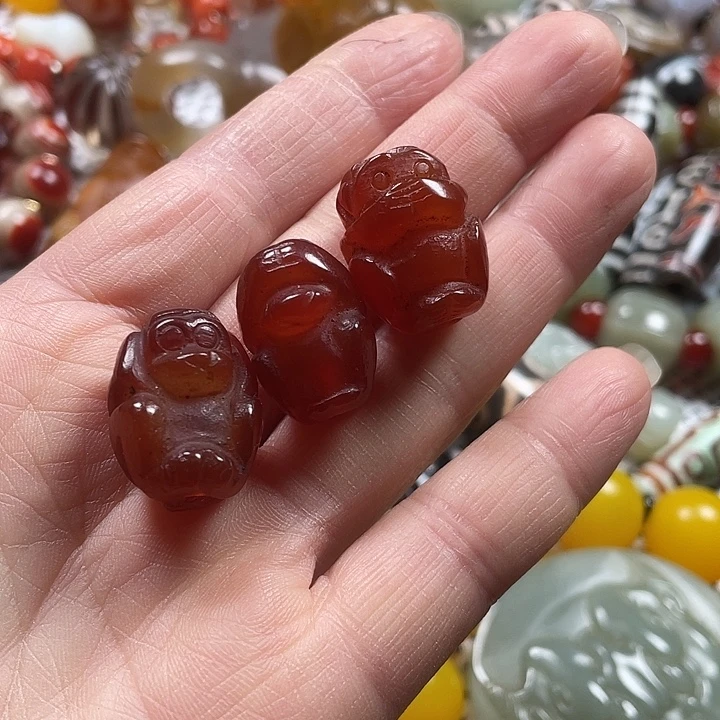 玛瑙/玉髓未镶嵌挂件
