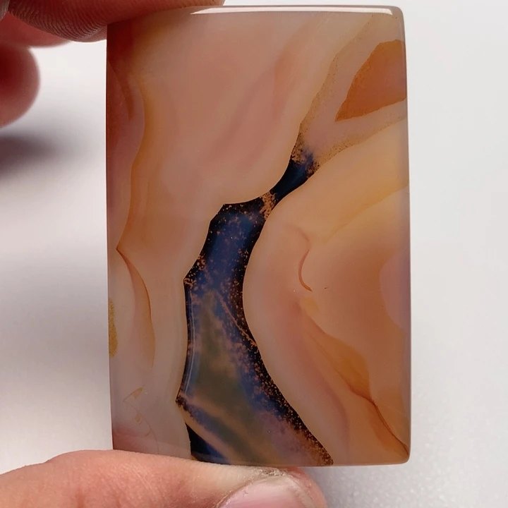 玛瑙/玉髓颈饰未镶嵌大*鹅