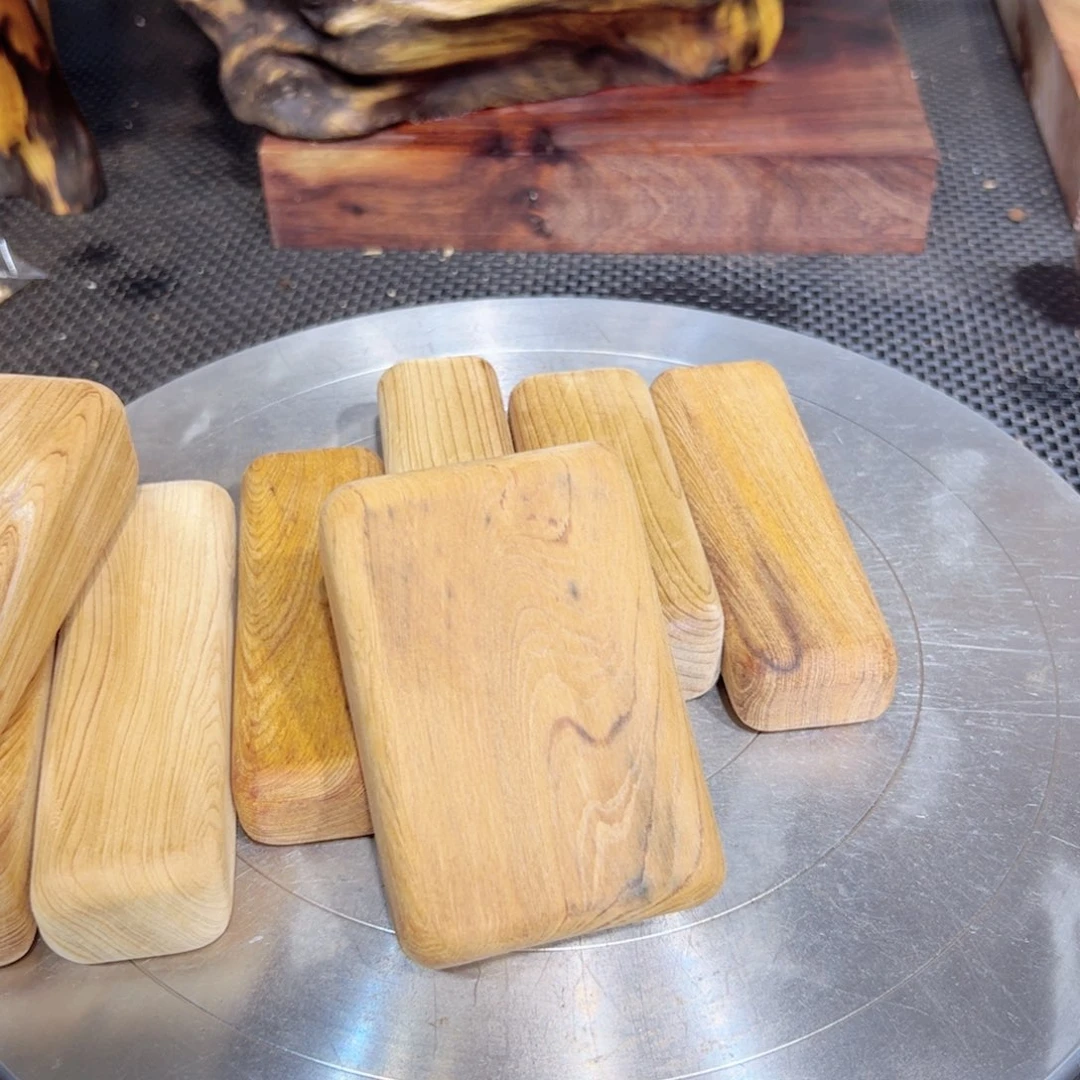 坦***燕木直播间一物一拍