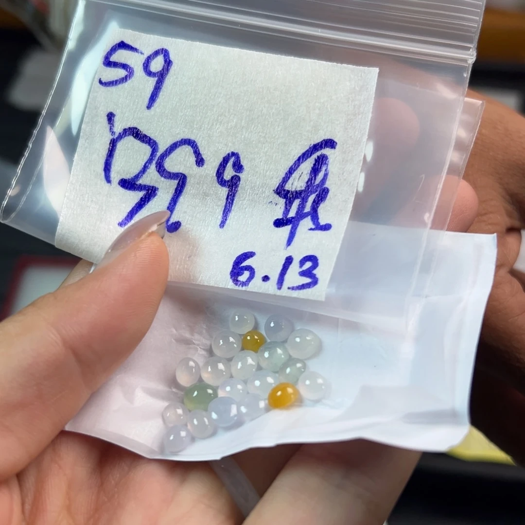 【闪购商品】定制翡翠未镶嵌乖*头翡翠