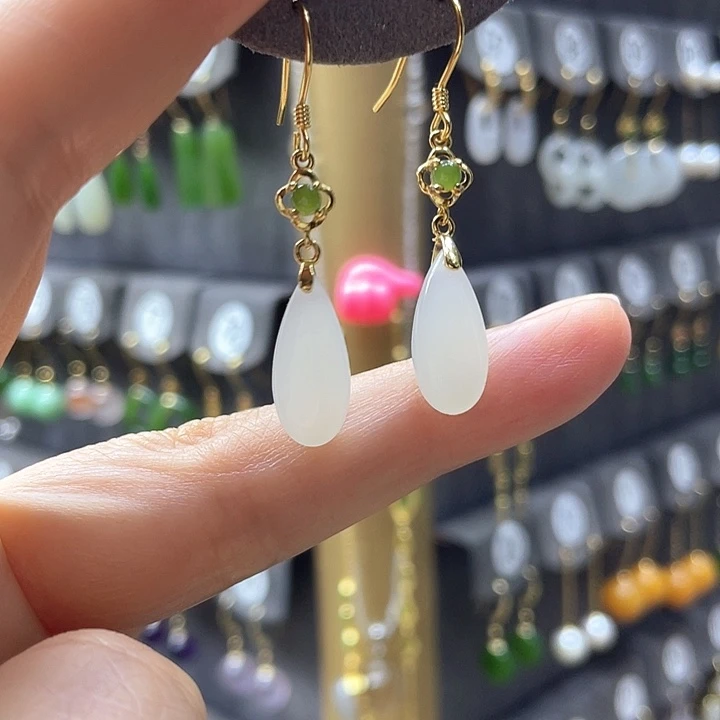 和田玉银S925镶嵌耳饰