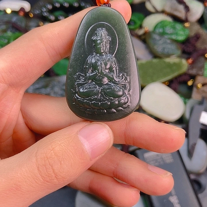 颈饰未镶嵌和田玉