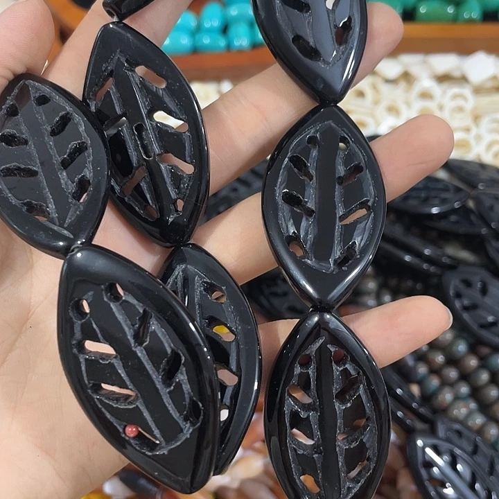 合金玛瑙/玉髓珠宝半成品一条黑玛瑙树叶
