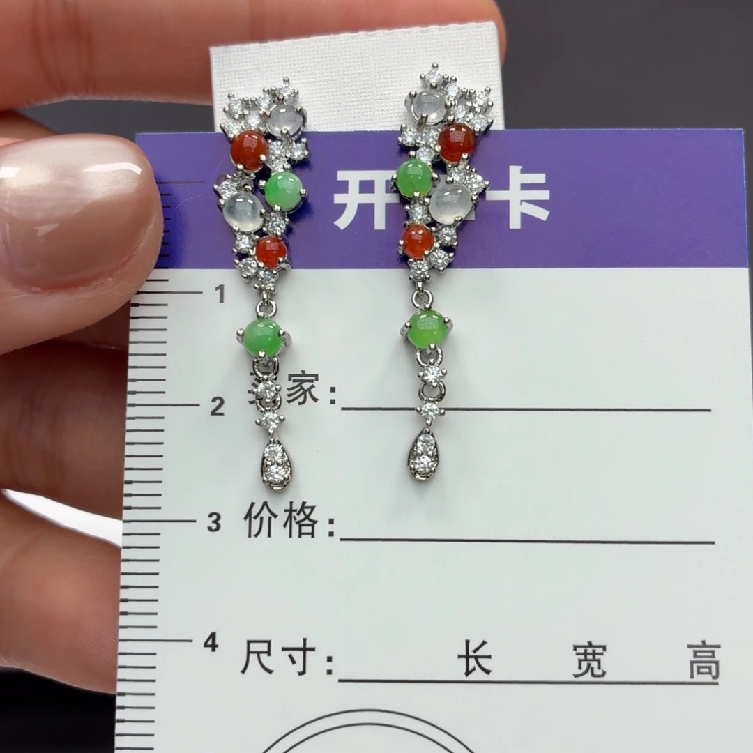 翡翠未镶嵌颈饰耳钉