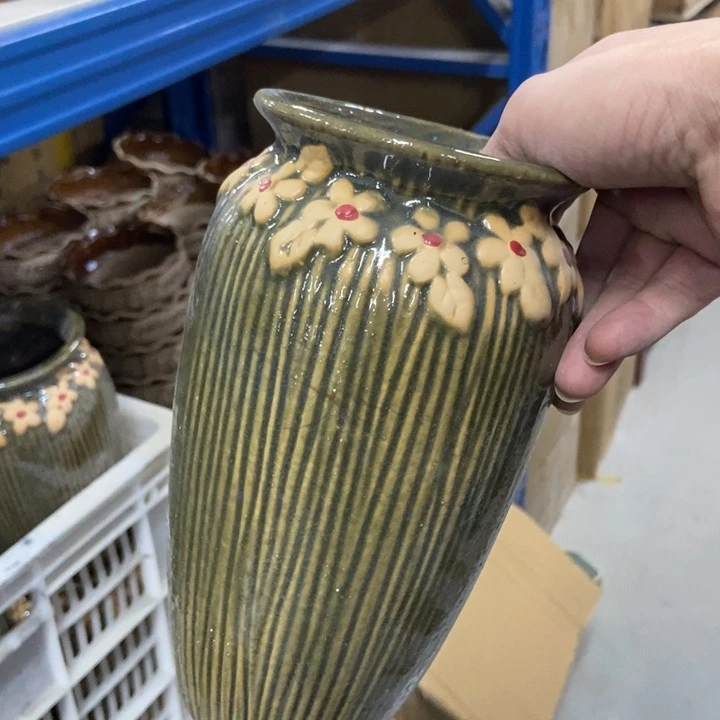 陶瓷花盆单场满9.9发10.5*20.5瑕疵