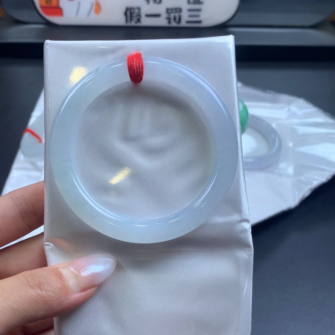 翡翠未镶嵌手镯55圈口
