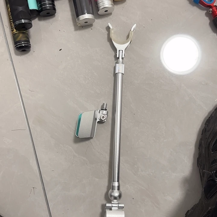 配件一套………………..