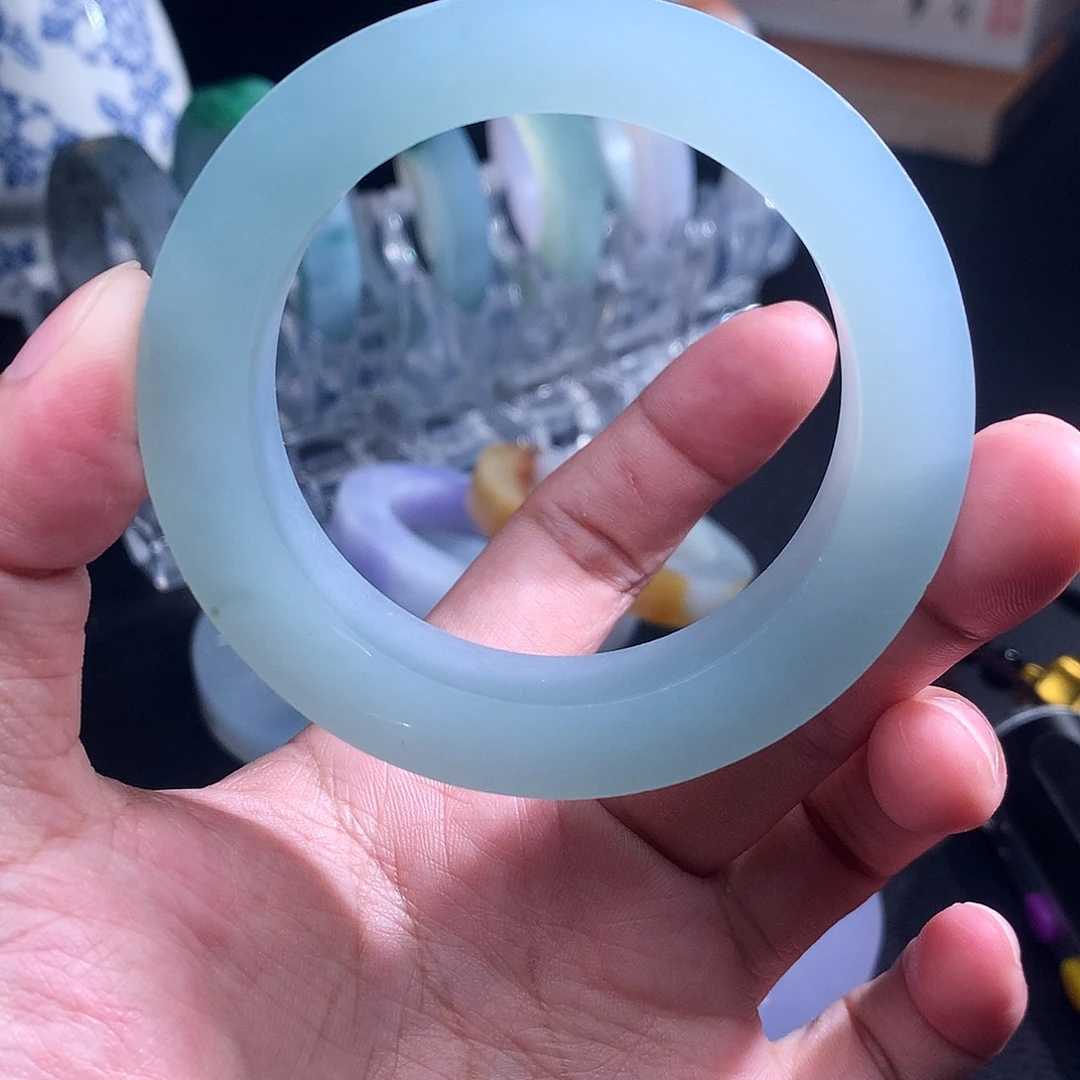 翡翠手镯未镶嵌缅甸天然翡翠A货