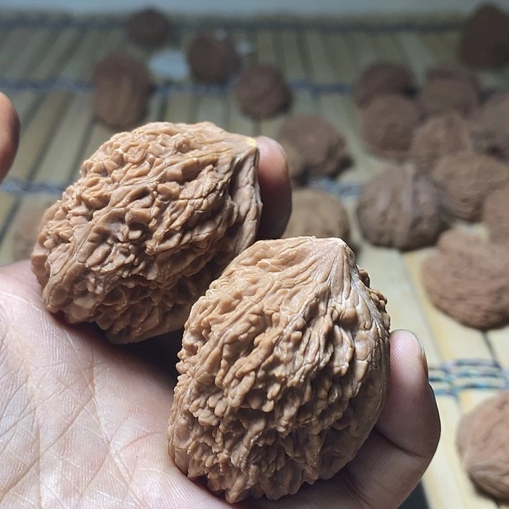 泡***沫吊坠文玩核桃大蒜头，有黄