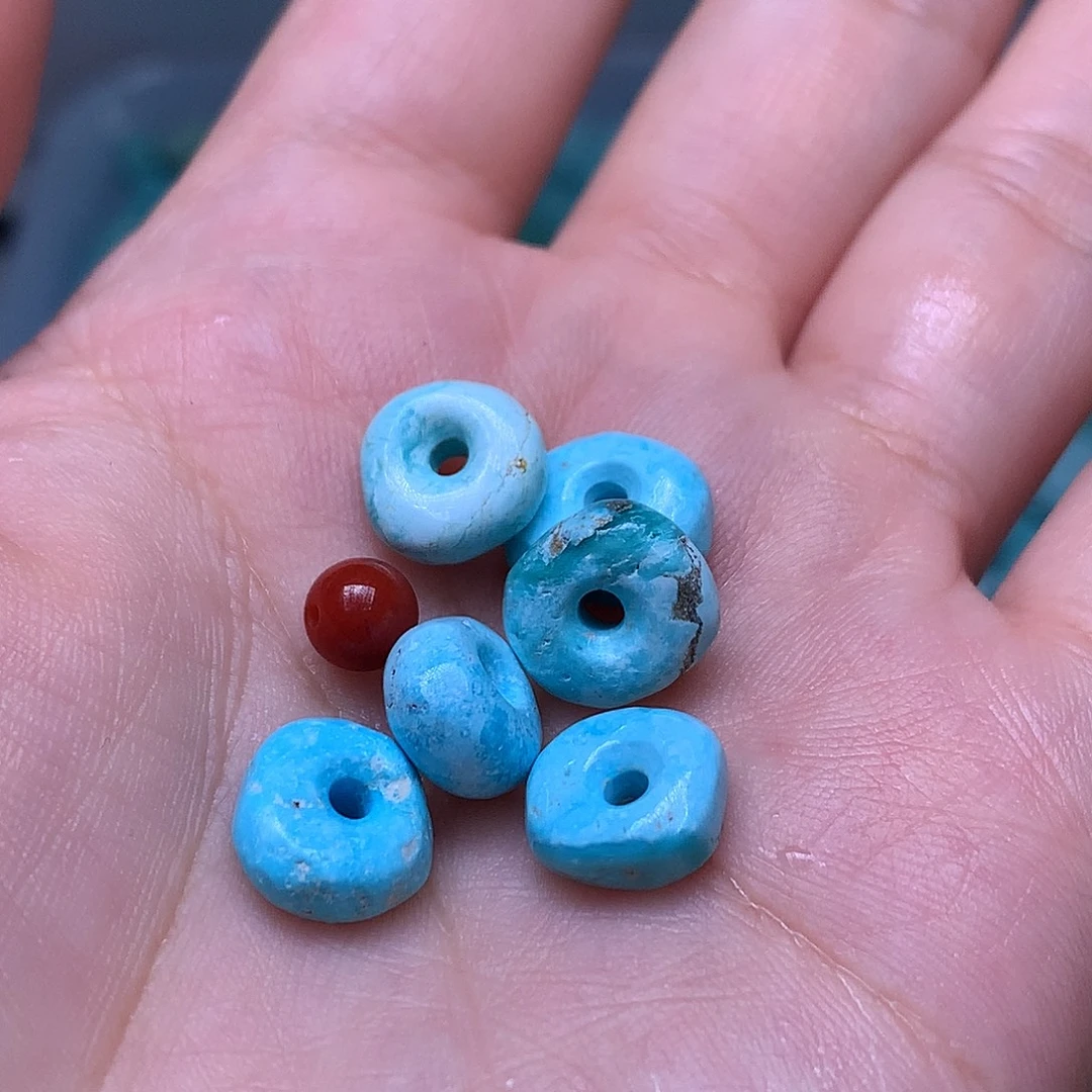 南红玛瑙未镶嵌珠宝奇石