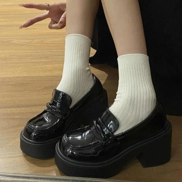 法式英伦风浅口玛丽珍单鞋女2025春季新款配裙子jk小皮鞋厚底百搭