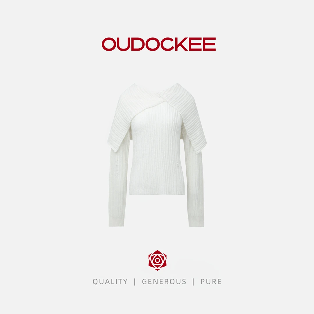 OUDOCKEE 鸥鸥 【大小姐】高级设计感白色翻领一字肩毛衣MACY701T