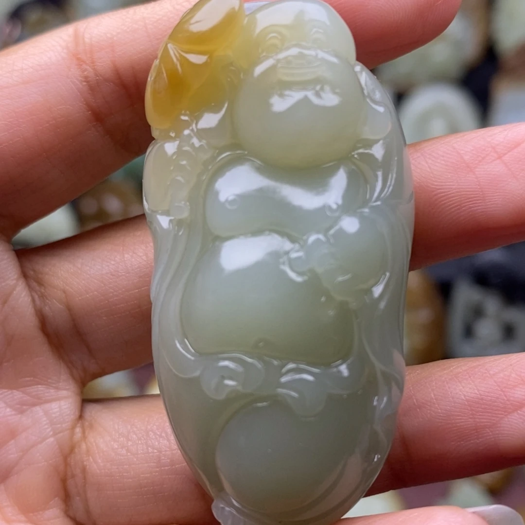 和田玉（糖玉）未镶嵌颈饰用****5