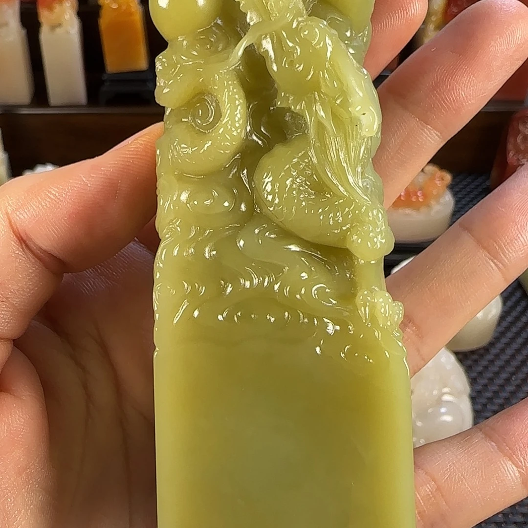 L***s寿山石印石寿山艾叶绿双龙章