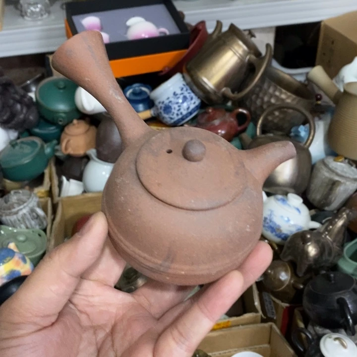 陶瓷艺术品及陶瓷壶