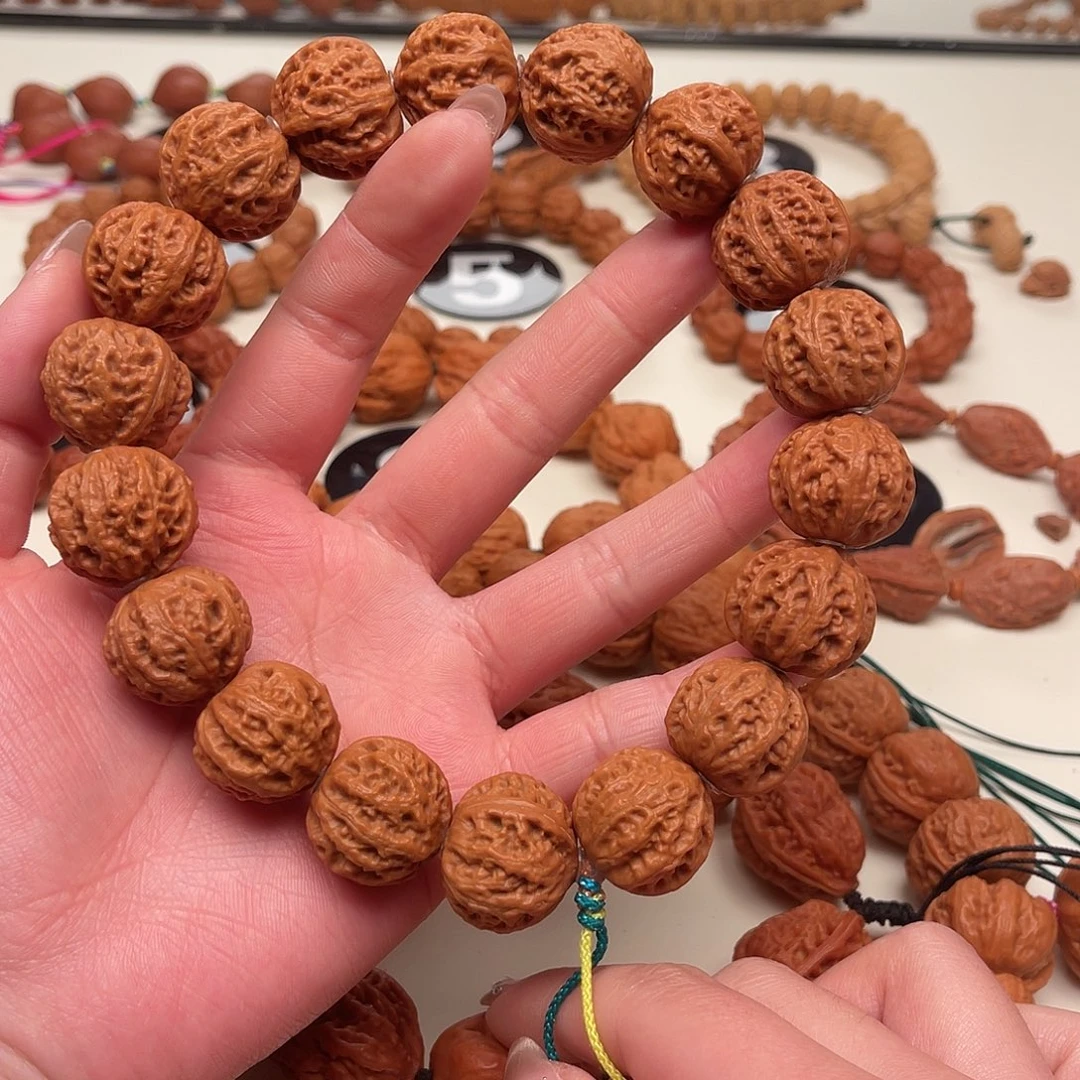 0***7文玩核桃吊坠京八棱手持