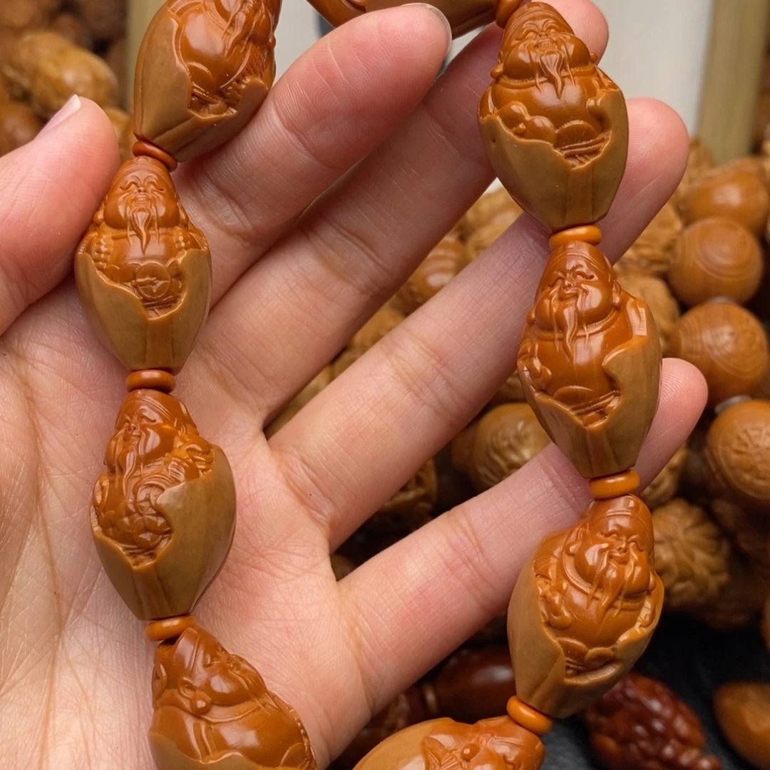 手串橄榄核包衣财神