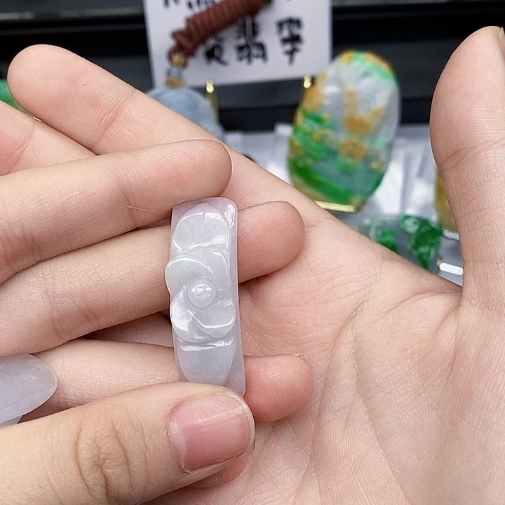 颈饰未镶嵌翡翠翡翠A货