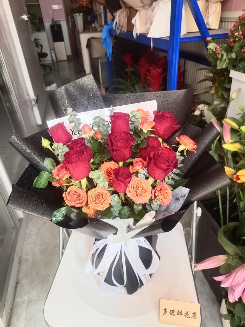 红玫瑰十橙芭比十尤佳丽