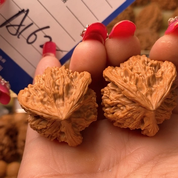 桃核吊坠三棱三棱三棱