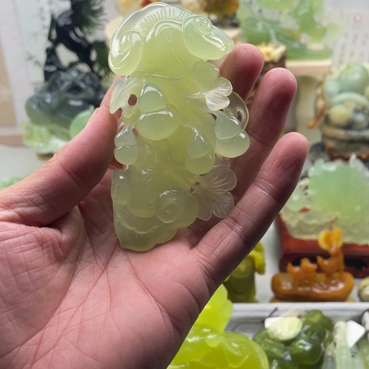 温***暗蛇纹石玉未镶嵌四大名玉手把