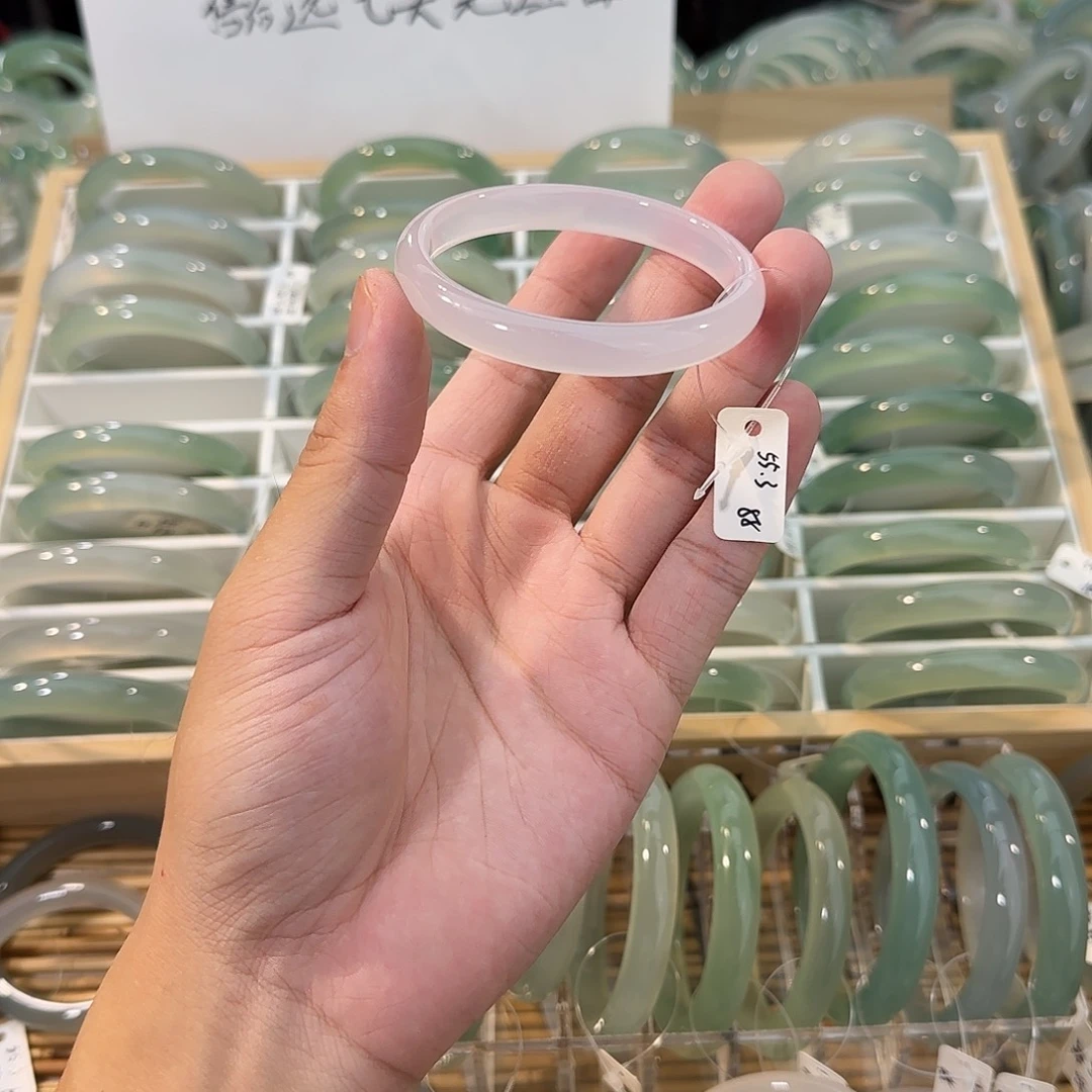 玛瑙/玉髓未镶嵌手镯圈口55.3
