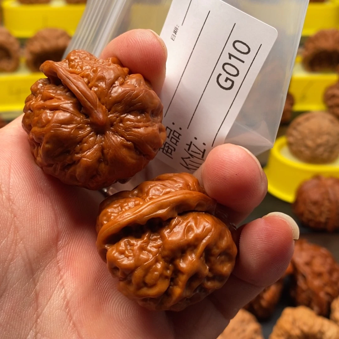 餐***樊大叶紫檀（黑酸枝木类）一帆风顺