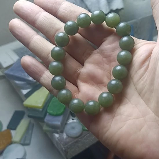 和田玉未镶嵌珠宝半成品