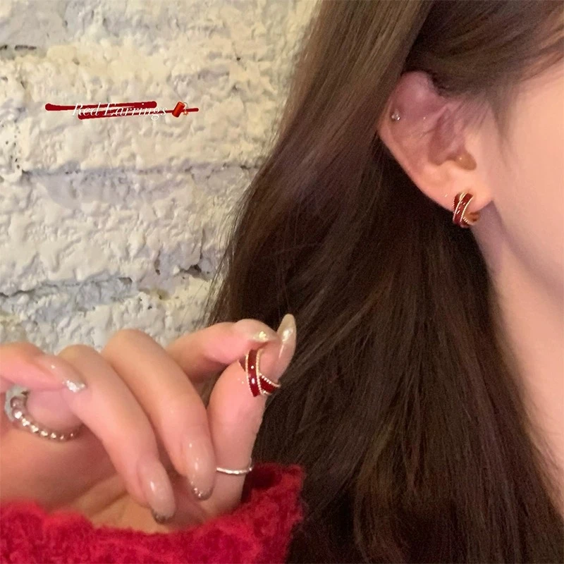 铜合金耳饰  新年红色交叉耳钉女秋冬轻奢高级感气质大气过年耳饰