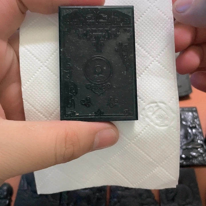 翡翠未镶嵌颈饰天然翡翠A货  仿古牌