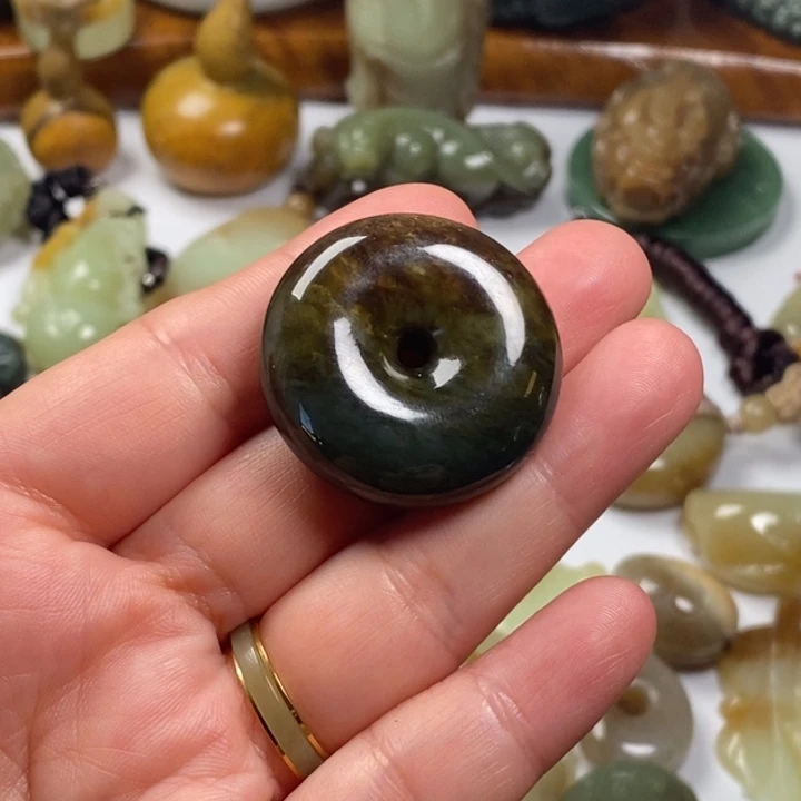 老***四和田玉（糖玉）未镶嵌手链