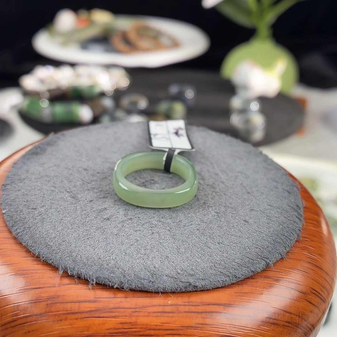 和田玉（糖玉）未镶嵌戒指b78湖水绿方圆17.2不退换